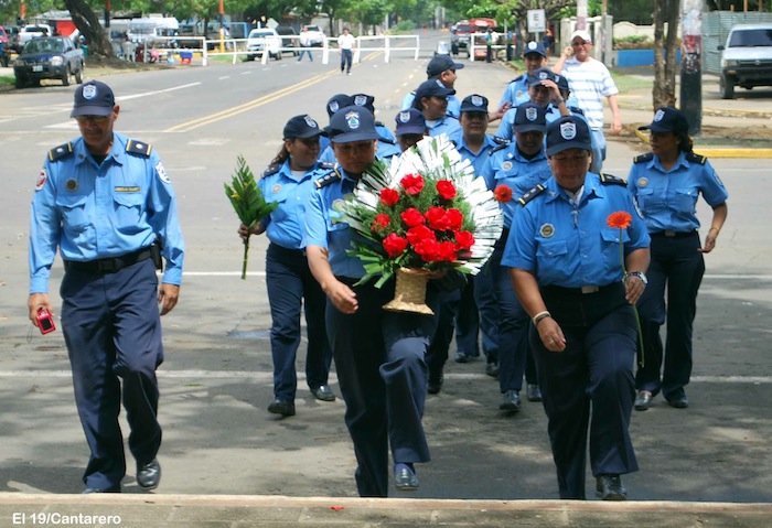 Nicaragua celebra 77 Natalicio del Comandante Carlos Fonseca 