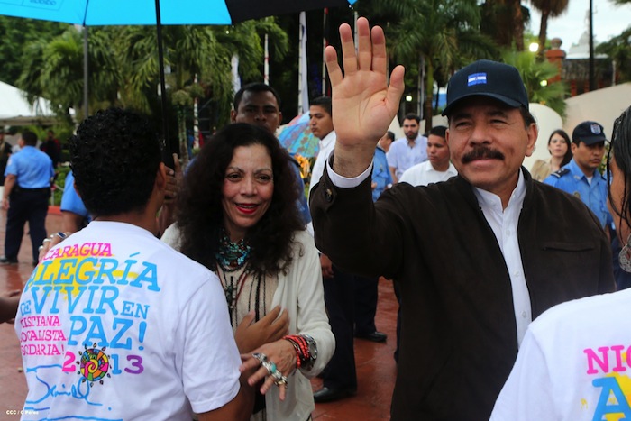 Daniel y Rosario conmemoran 77 Natalicio del Comandante Carlos Fonseca Amador