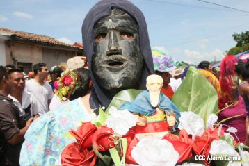 Desborde de fe, devoción y cultura para celebrar a Tata Chombo