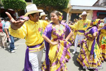 Desborde de fe, devoción y cultura para celebrar a Tata Chombo
