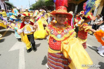 Desborde de fe, devoción y cultura para celebrar a Tata Chombo