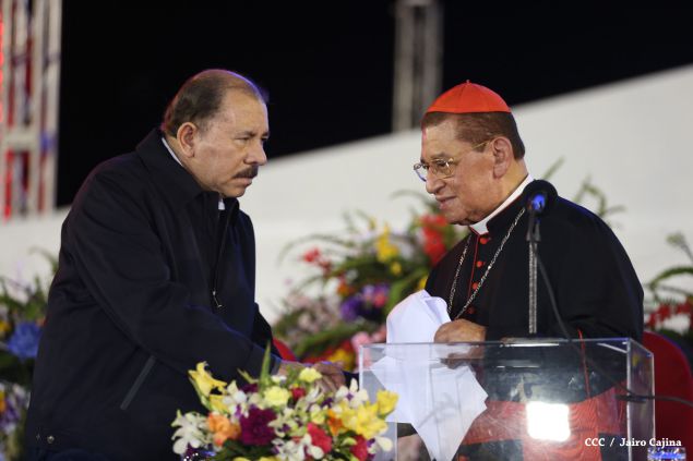 Presidente Daniel y Compañera Rosario presiden celebración del 36 Aniversario del MIGOB