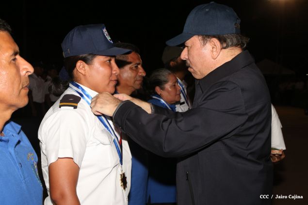 Presidente Daniel y Compañera Rosario presiden celebración del 36 Aniversario del MIGOB