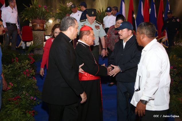 Presidente Daniel y Compañera Rosario presiden celebración del 36 Aniversario del MIGOB
