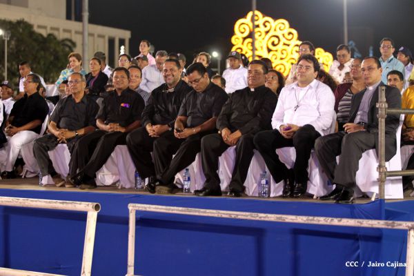 Presidente Daniel y Compañera Rosario presiden celebración del 36 Aniversario del MIGOB