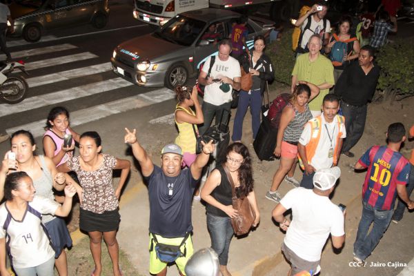 Chocolatito retorna a Nicaragua tras su histórica y contundente victoria ante Brian Viloria