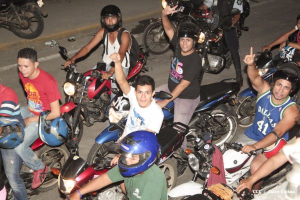 Chocolatito retorna a Nicaragua tras su histórica y contundente victoria ante Brian Viloria