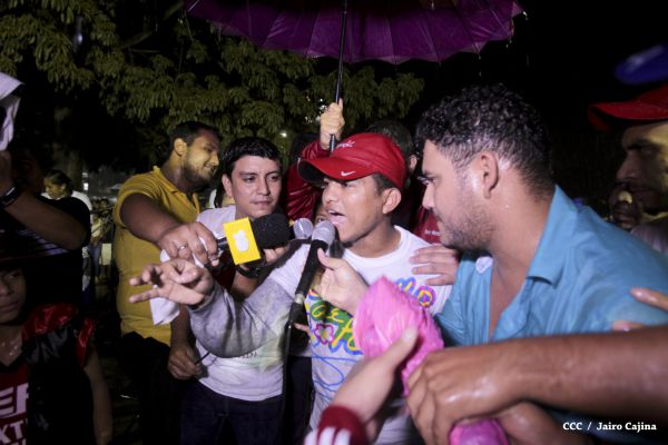 Chocolatito retorna a Nicaragua tras su histórica y contundente victoria ante Brian Viloria