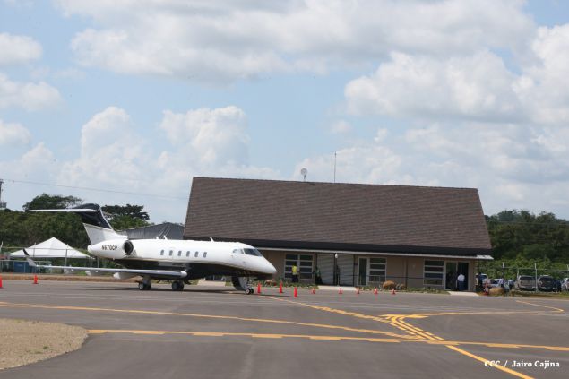 Inauguran Aeropuerto de Costa Esmeralda en Guacalito de la Isla