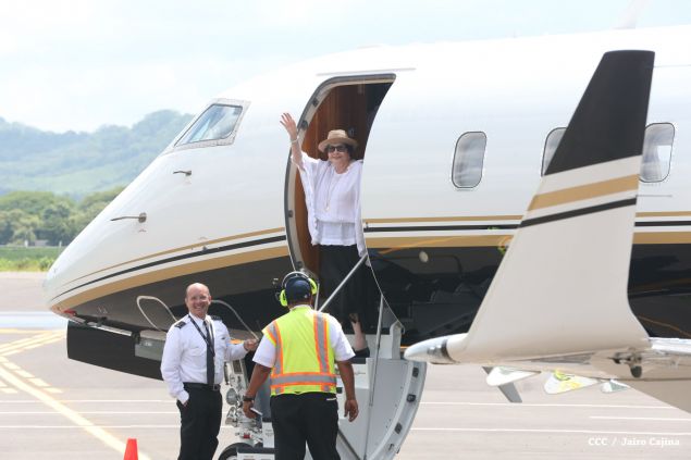 Inauguran Aeropuerto de Costa Esmeralda en Guacalito de la Isla