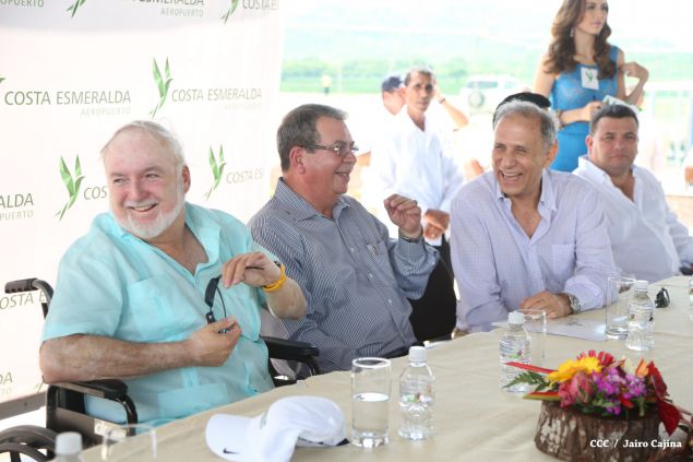Inauguran Aeropuerto de Costa Esmeralda en Guacalito de la Isla