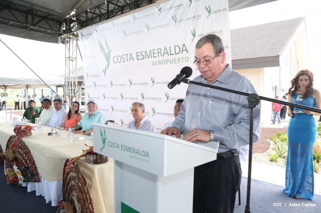 Inauguran Aeropuerto de Costa Esmeralda en Guacalito de la Isla