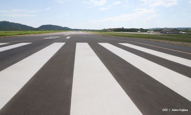 Inauguran Aeropuerto de Costa Esmeralda en Guacalito de la Isla