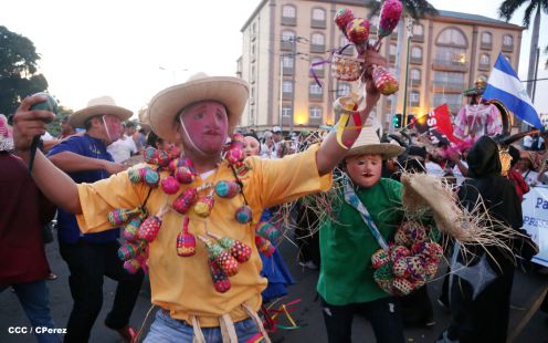 Más fotos de la Caminata Trabajo y Paz… Unida, Nicaragua Triunfa!