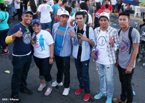 Más fotos de la Caminata Trabajo y Paz… Unida, Nicaragua Triunfa!