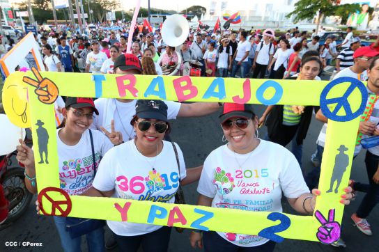Más fotos de la Caminata Trabajo y Paz… Unida, Nicaragua Triunfa!