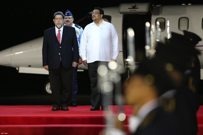 Arriban mandatarios del Caribe