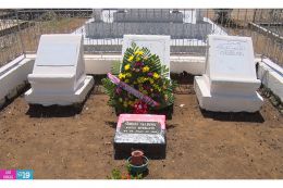 Familias asisten a Cementerio de Guadalupe en León este 1 de Noviembre