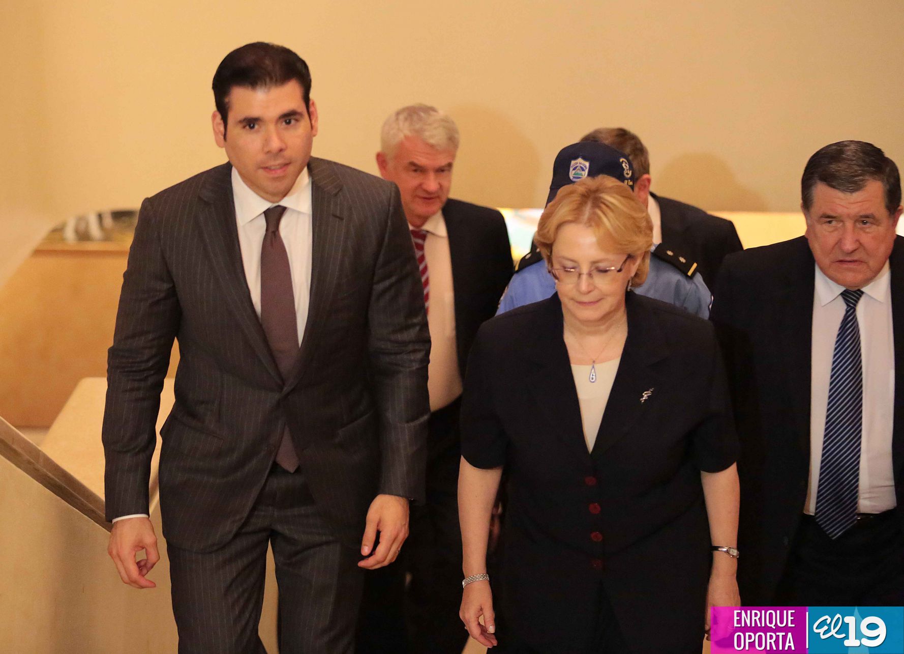 Ministra de Salud rusa desvela en Nicaragua busto del poeta Aleksandr Pushkin