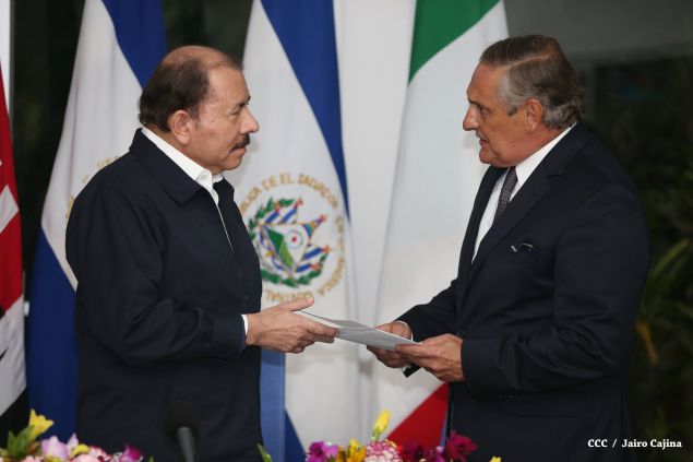 Daniel y Rosario reciben cartas credenciales de nuevos embajadores de Colombia, El Salvador, Italia y Alemania
