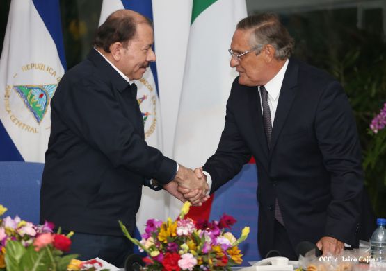 Daniel y Rosario reciben cartas credenciales de nuevos embajadores de Colombia, El Salvador, Italia y Alemania