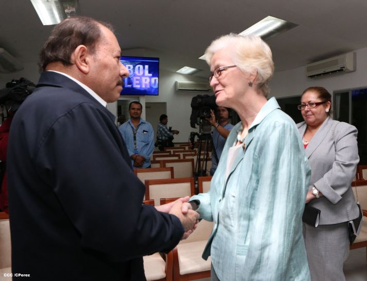 Daniel y Rosario reciben cartas credenciales de nuevos embajadores de Colombia, El Salvador, Italia y Alemania