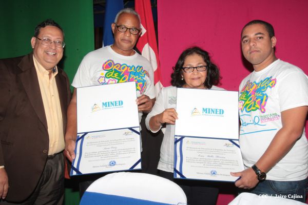 Jóvenes nicaragüenses conmemoran al Comandante Carlos con Mega Simultánea de Ajedrez