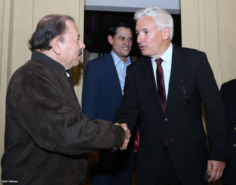 Presidente Daniel se reúne con empresarios de la Asociación de Zonas Francas de las Américas