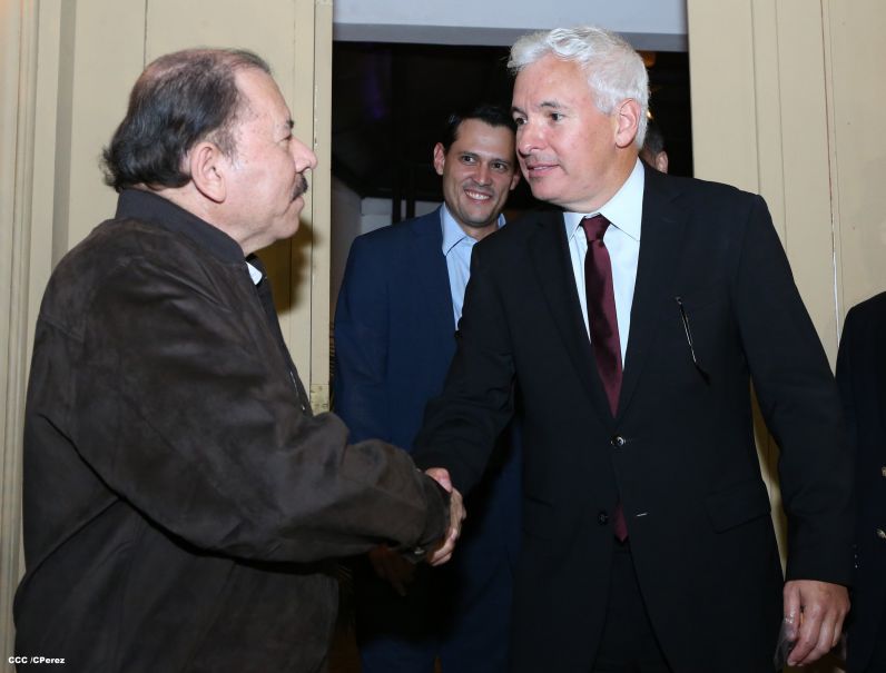 Presidente Daniel se reúne con empresarios de la Asociación de Zonas Francas de las Américas