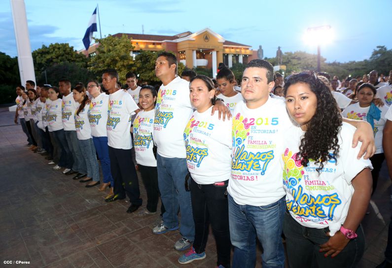 Daniel y Rosario conmemoran 39 aniversario del tránsito a la inmortalidad del Comandante Carlos Fonseca