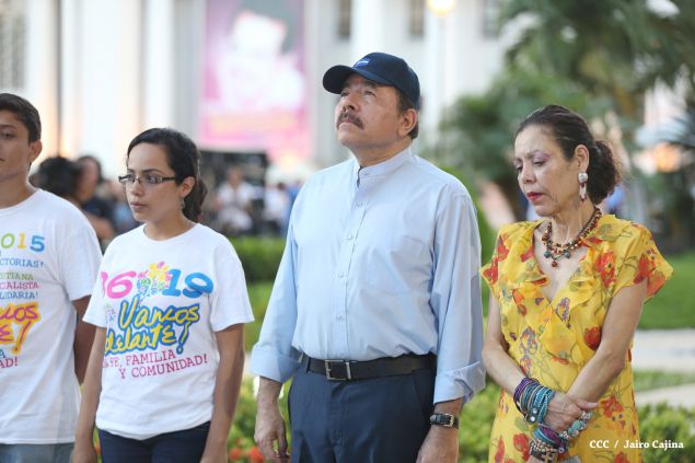 Daniel y Rosario conmemoran 39 aniversario del tránsito a la inmortalidad del Comandante Carlos Fonseca