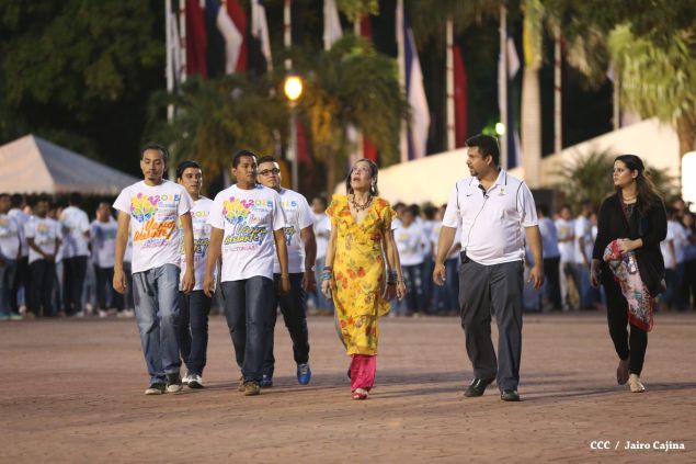 Daniel y Rosario conmemoran 39 aniversario del tránsito a la inmortalidad del Comandante Carlos Fonseca