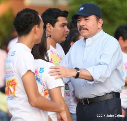 Daniel y Rosario conmemoran 39 aniversario del tránsito a la inmortalidad del Comandante Carlos Fonseca