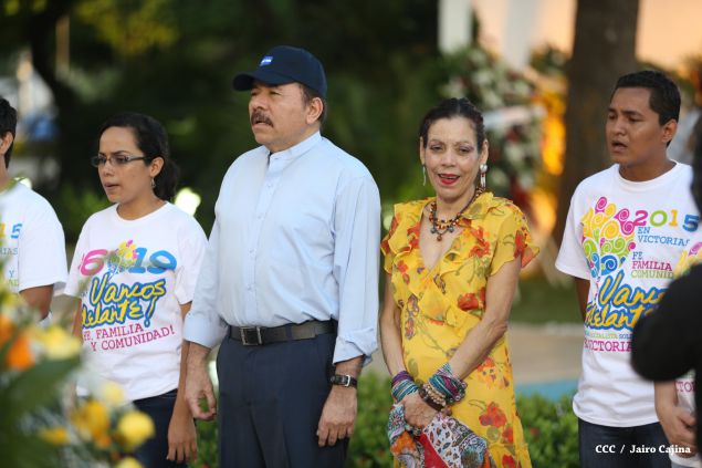 Daniel y Rosario conmemoran 39 aniversario del tránsito a la inmortalidad del Comandante Carlos Fonseca