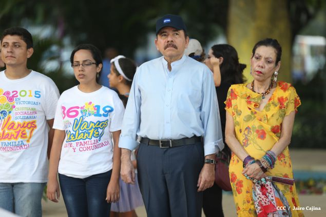 Daniel y Rosario conmemoran 39 aniversario del tránsito a la inmortalidad del Comandante Carlos Fonseca