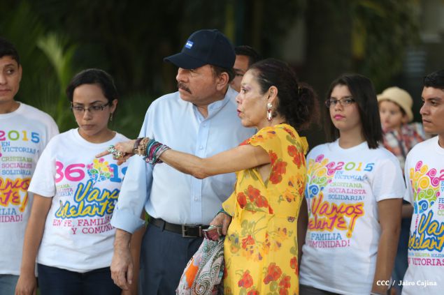 Daniel y Rosario conmemoran 39 aniversario del tránsito a la inmortalidad del Comandante Carlos Fonseca