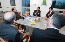 Presidente Daniel se reúne con presidente del Grupo Regional Aval