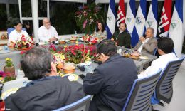 Presidente Daniel se reúne con su homólogo salvadoreño Salvador Sánchez Cerén