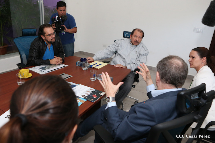 Presidente Daniel se re&uacute;ne con el presidente de la Federaci&oacute;n Internacional de Automovilismo