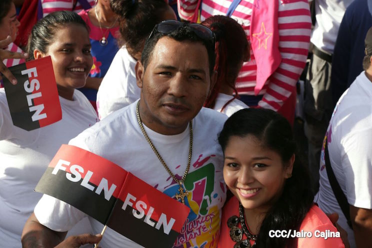 Juventud, Adelante con Daniel!