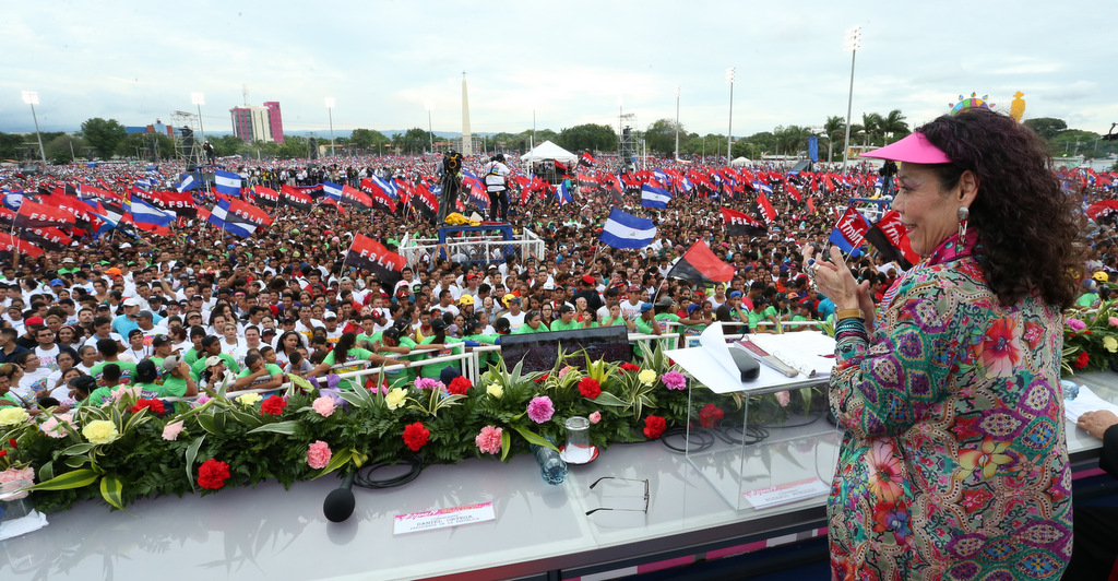 Compa&ntilde;era Rosario Murillo