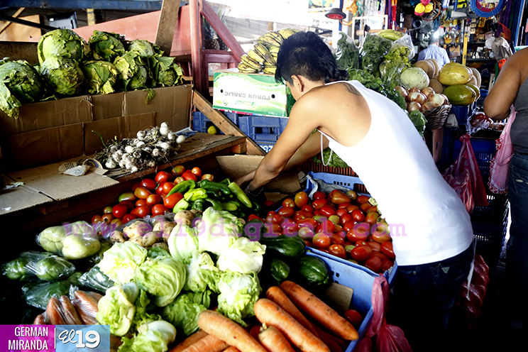 Comerciantes del Israel Lewites destacan buenas ventas el 19 y 20 de julio