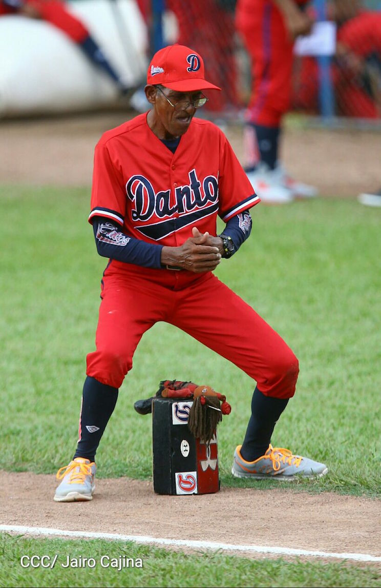 Boer Vs Dantos en segundo juego de la Final del Pomares 2016