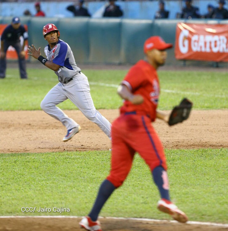 Boer Vs Dantos en segundo juego de la Final del Pomares 2016