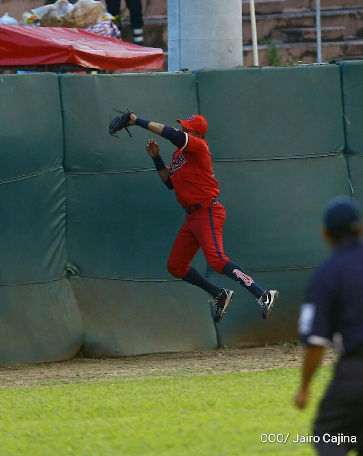 Boer Vs Dantos en segundo juego de la Final del Pomares 2016