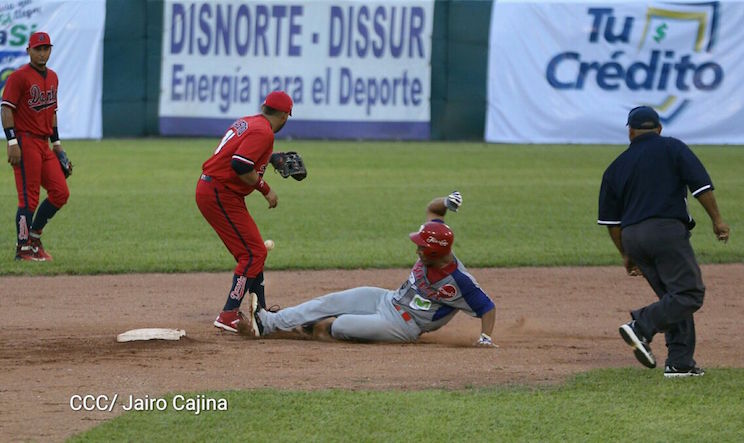 Boer Vs Dantos en segundo juego de la Final del Pomares 2016