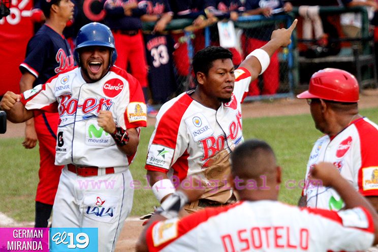 B&oacute;er Vs Dantos