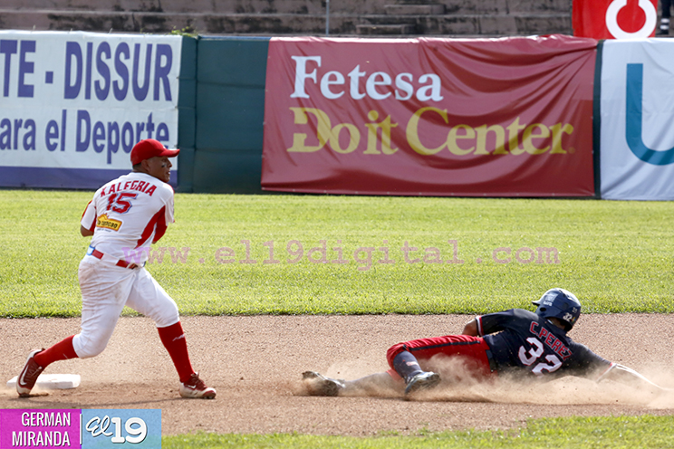 B&oacute;er Vs Dantos