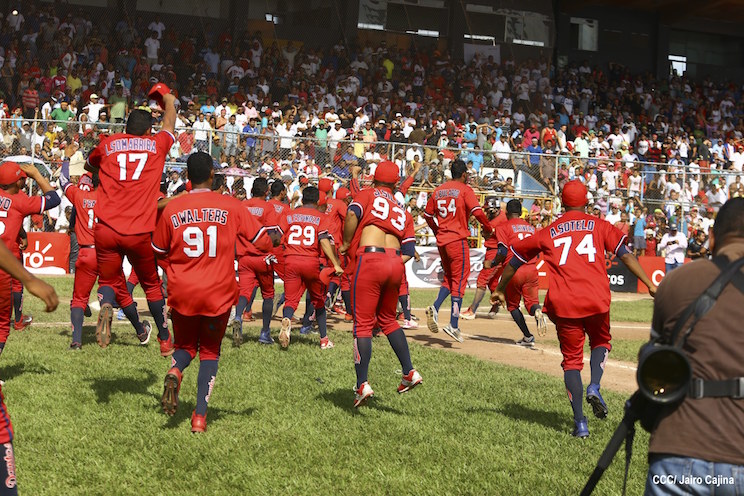 Dantos Campe&oacute;n