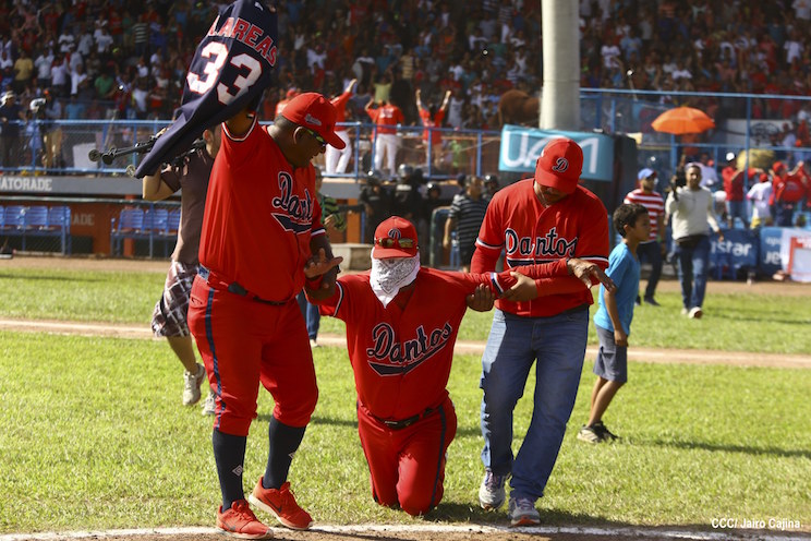 Dantos Campe&oacute;n